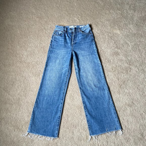 Aritzia Denim Forum The Farrah Hi-Rise Wide Jean - Picture 1 of 4